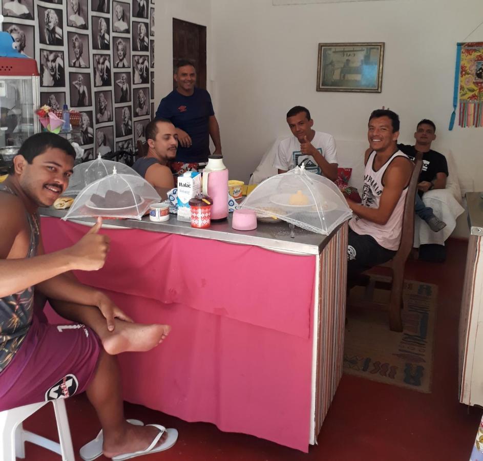 Perto Do Aeroporto De Salvador - Dona Pitanga Hostel Lauro de Freitas Luaran gambar